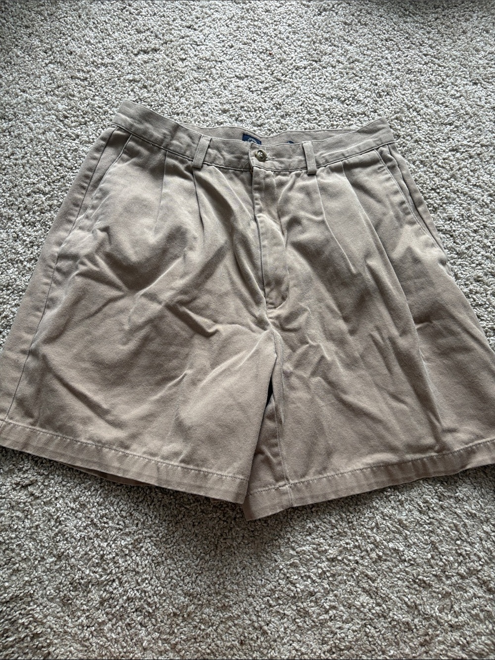 Women’s Khaki Pleated Trouser Shorts